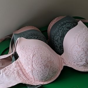 Lot of 3 Victoria's Secret Bras 38DDD